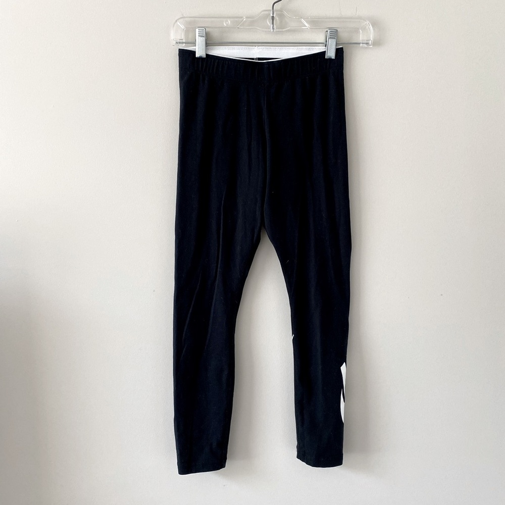Nike 3/4 Capri Length Logo Legging Black and White Size XS Extra Small